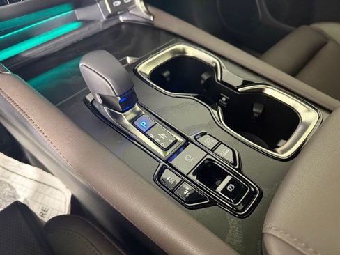New 2025 Lexus RX 450h AWD w/ Luxury Package image 23