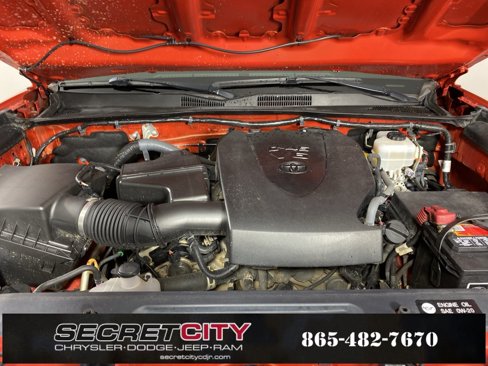 Used 2017 Toyota Tacoma TRD Off-Road w/ Tow Package (A/T) image 35