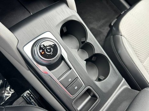New 2024 Ford Escape SE image 10