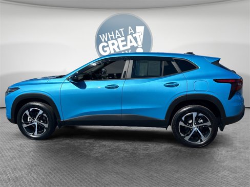 Certified 2025 Chevrolet Trax RS w/ Driver Confidence Package image 7