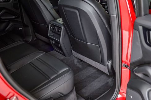 Used 2021 Porsche Cayenne image 23