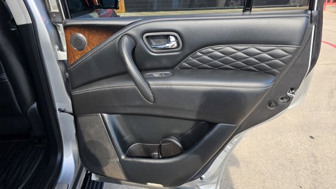 Used 2019 INFINITI QX80 Luxe image 34