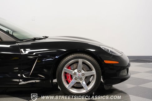 Used 2006 Chevrolet Corvette Convertible w/ Preferred Equipment Group image 30