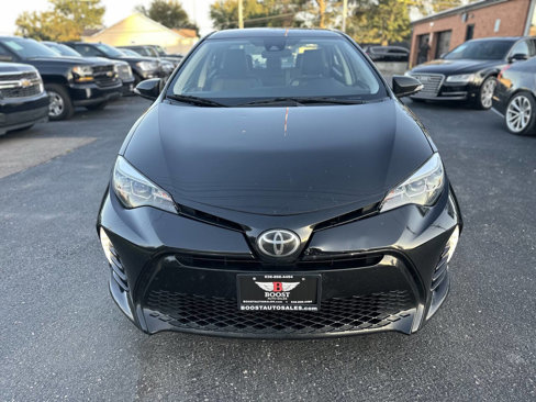 Used 2018 Toyota Corolla SE image 2