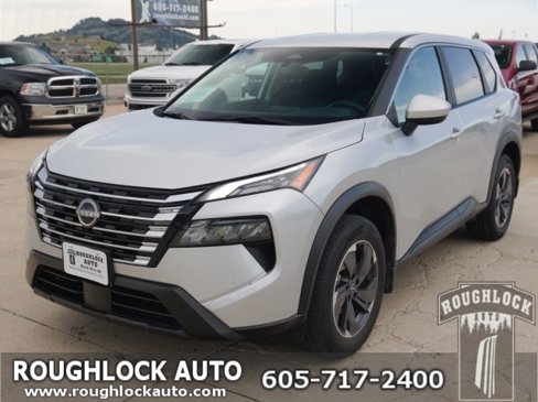 Used 2024 Nissan Rogue SV image 1