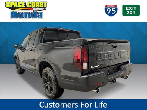New 2026 Honda Ridgeline Black Edition image 5