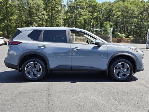 New 2026 Nissan Rogue SV image 2