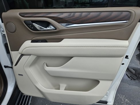 Certified 2023 GMC Yukon XL Denali w/ LPO, Floor Liner Package image 16
