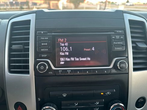 Used 2018 Nissan Frontier SV image 25