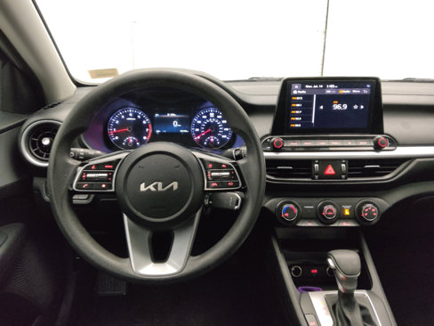 Used 2023 Kia Forte LXS image 22