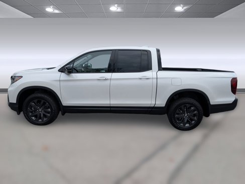 New 2026 Honda Ridgeline Sport image 2