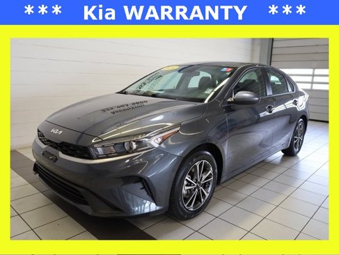 Used 2024 Kia Forte LXS image 1