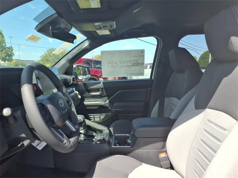 New 2025 Toyota Tacoma TRD Off-Road image 5