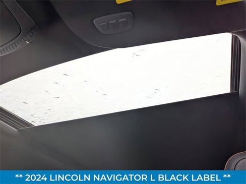 Used 2024 Lincoln Navigator L Black Label image 25