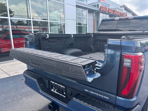 Used 2024 GMC Sierra 3500 Denali w/ Denali Reserve Package image 5