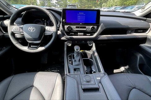 New 2025 Toyota Grand Highlander AWD image 5