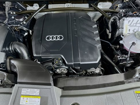 Used 2024 Audi Q5 2.0T Premium Plus w/ Premium Plus Package image 33
