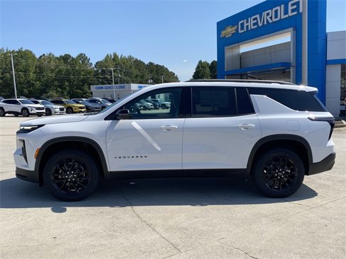 New 2026 Chevrolet Traverse LT w/ Midnight/Sport Edition image 2