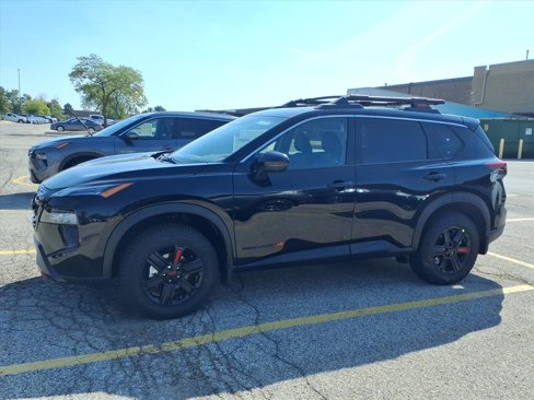 New 2026 Nissan Rogue SV image 4