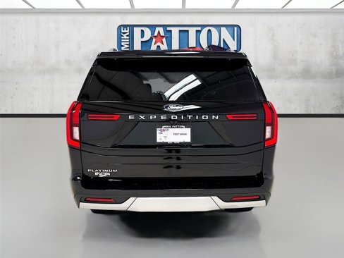 New 2025 Ford Expedition Platinum image 6
