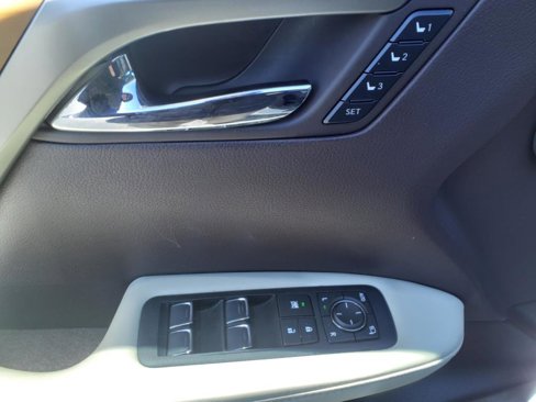Used 2019 Lexus RX 350 Premium w/ Navigation Package image 10