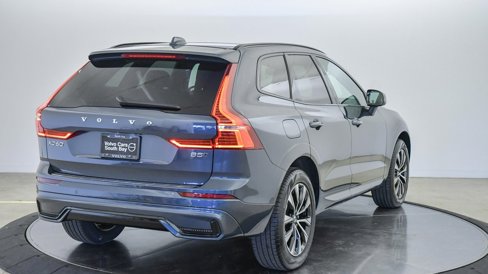 Certified 2025 Volvo XC60 B5 Core w/ Protection Package Premier image 5