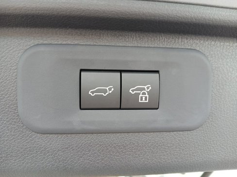 New 2025 Toyota Grand Highlander FWD image 11