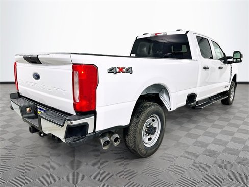 New 2026 Ford F350 XL image 4