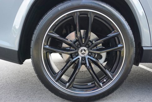 Certified 2025 Mercedes-Benz GLS 450 4MATIC image 18