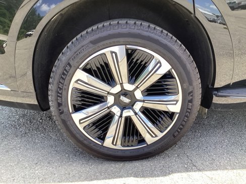 New 2025 Cadillac Escalade IQ Luxury 1 w/ Smart Trailering package image 48