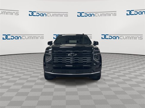New 2026 Chevrolet Suburban High Country image 3