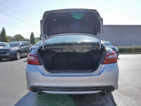 Used 2018 Nissan Altima 2.5 S w/ S Convenience Package image 15