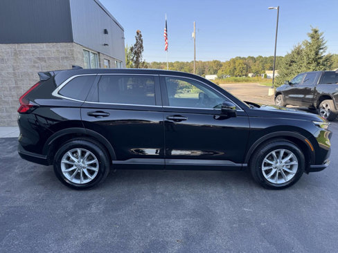 Used 2024 Honda CR-V EX image 5