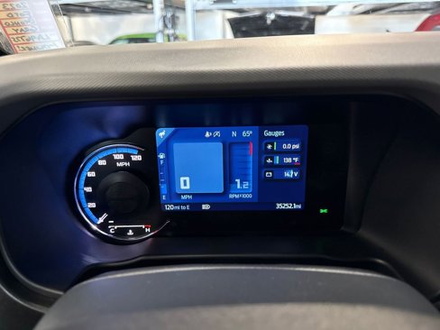 Used 2023 Ford Bronco Black Diamond image 96
