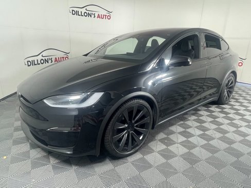 Used 2025 Tesla Model X image 5