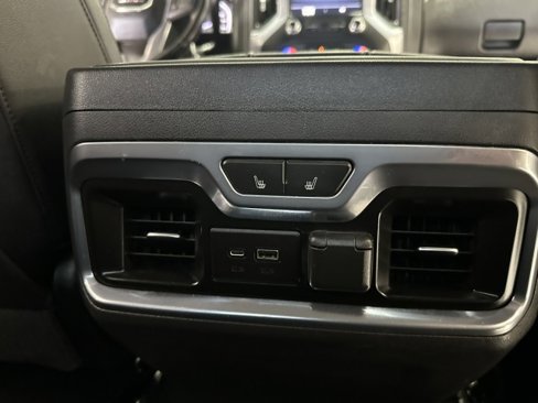 Used 2021 GMC Sierra 1500 SLT image 17