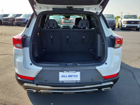 Used 2023 Chevrolet TrailBlazer ACTIV w/ Sun and Liftgate Package image 9