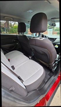 Used 2021 Chevrolet Trax LS w/ Tint and Cruise Package image 17