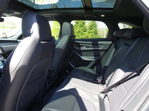 New 2026 Jaguar F-PACE R-Dynamic S image 21