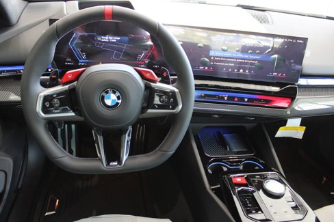 New 2026 BMW M5 w/ Carbon Package image 8