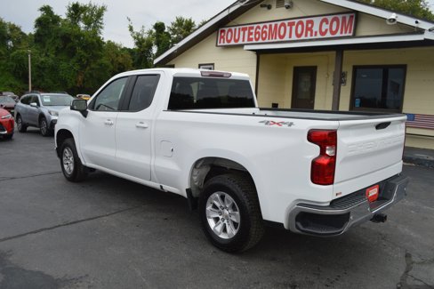 Used 2020 Chevrolet Silverado 1500 LT w/ Convenience Package image 4