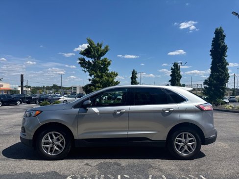 Used 2024 Ford Edge SEL image 14