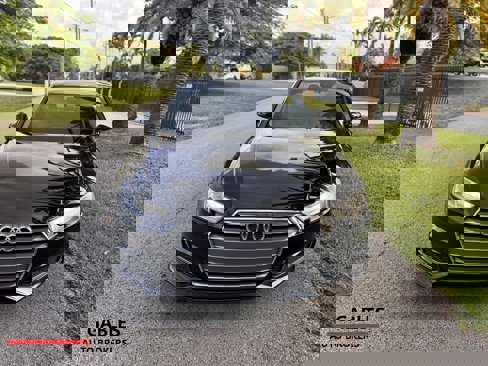 Used 2019 Audi A4 2.0T Premium w/ Convenience Package image 10
