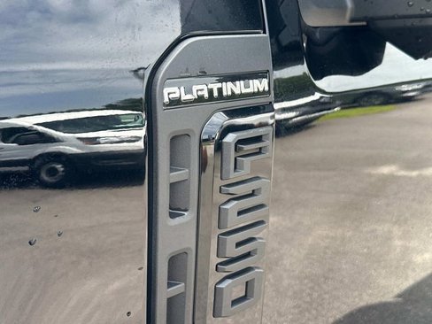 New 2025 Ford F250 Platinum w/ FX4 Off-Road Package image 41