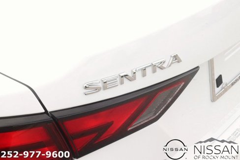 New 2025 Nissan Sentra SV image 8