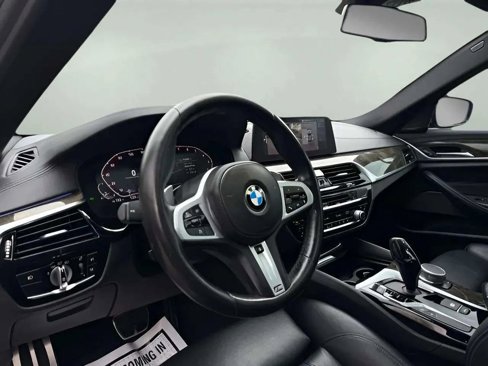 Used 2020 BMW 540i xDrive w/ M Sport Package image 14