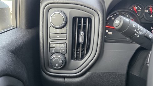 New 2025 Chevrolet Silverado 2500 Custom w/ Custom Value Package image 17