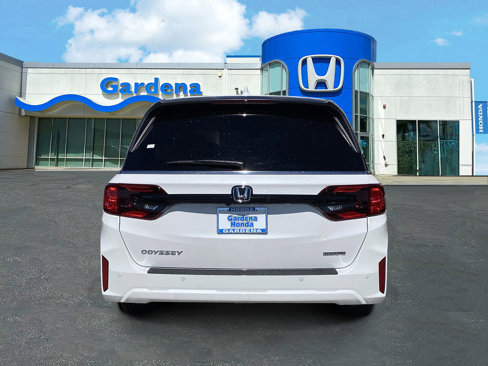 New 2026 Honda Odyssey Touring image 5