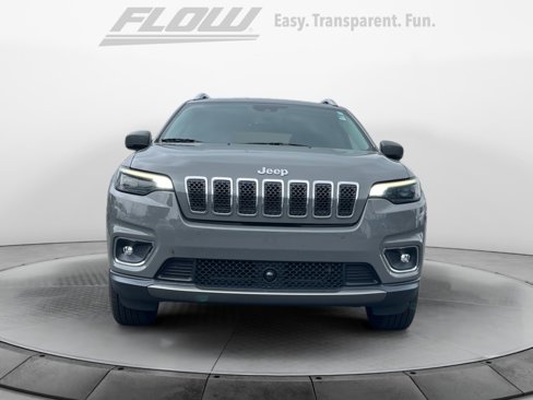 Used 2019 Jeep Cherokee Limited w/ Luxury Group image 2