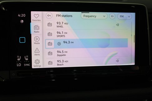New 2026 Volkswagen Atlas Cross Sport SEL R-Line image 24